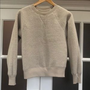 Everlane ReNew fleece raglan sweatshirt